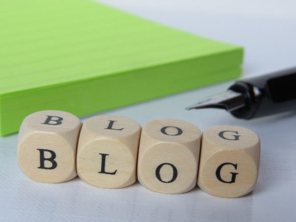 letter blocks that spell "blog"